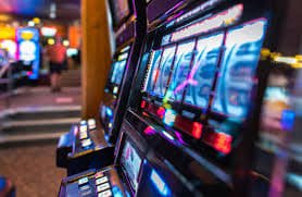 dingdong4d platform dashboard showing Liga 1 matches, live casino tables, and account balance
